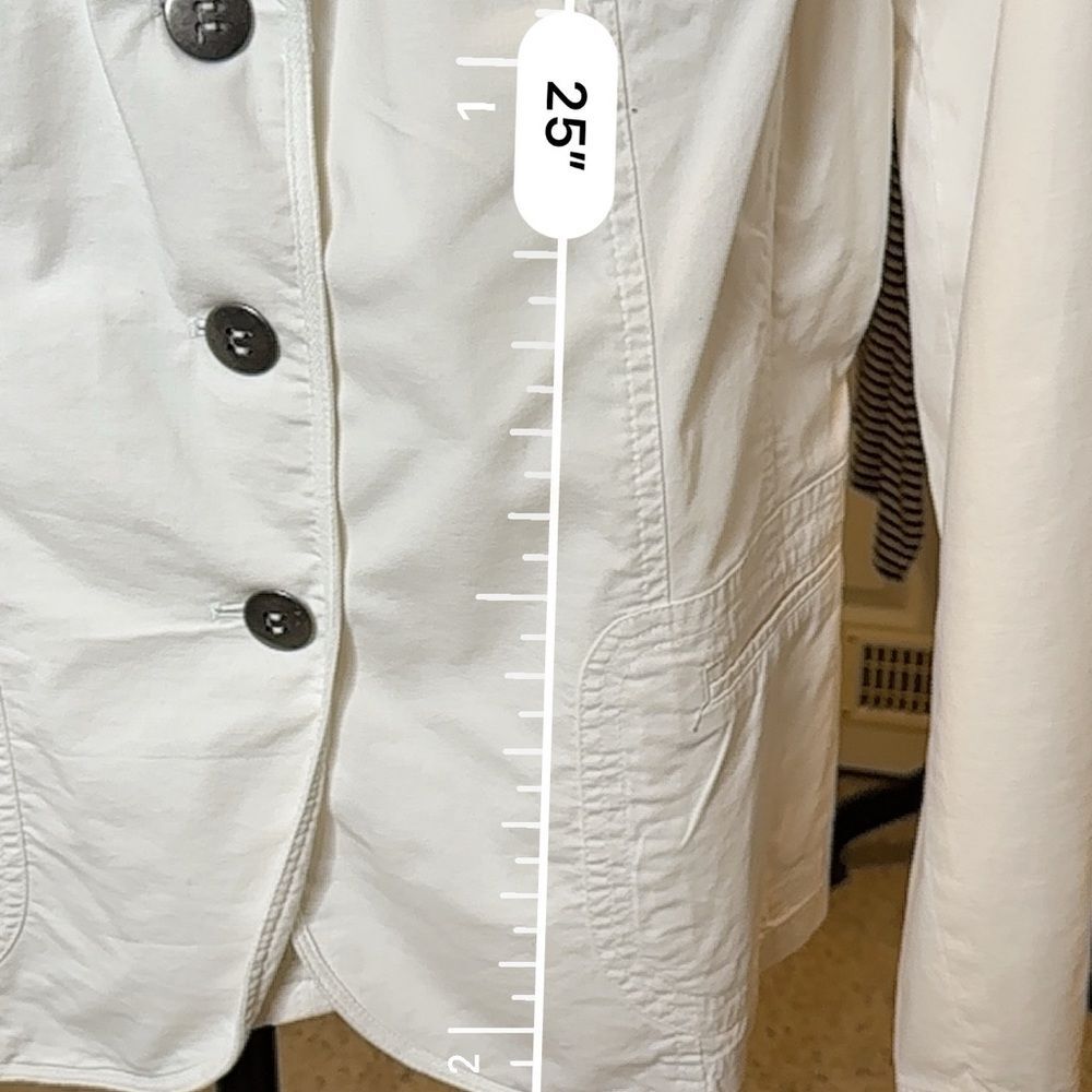 Chicos white button front Jacket. Size 2 - Picture 8 of 8